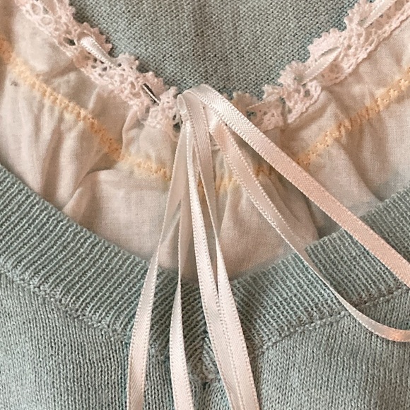 Tape measure Short Sleeve Belted Top - Picture 6 of 8